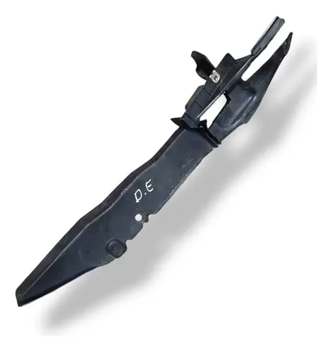 Suporte Paralama Dianteira Esquerda  Ford Focus 8m51a02477