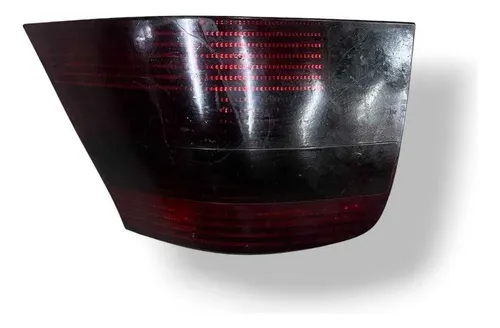 Lanterna Direita Volkswagen Golf 1999 2000 37740719 Direito/passageiro Vermelho