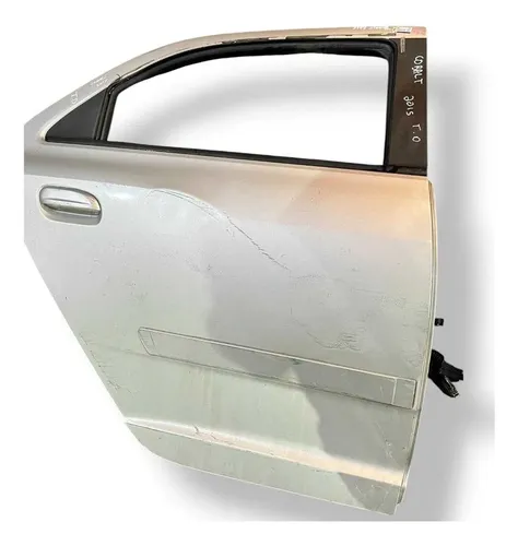 Porta Traseira Direita Chevrolet Cobalt 2015 2016 2017 2018 Traseira Direita Prateado