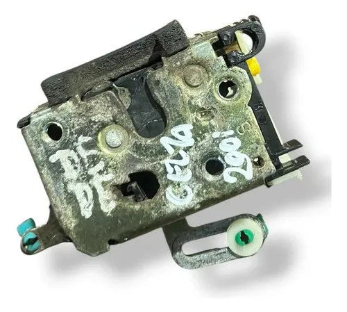 Fechadura Porta Dianteira Esquerda Chevrolet Celta 2003 2004